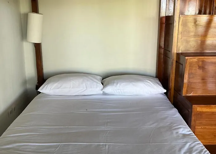 Pangkung Surf House Airsatang