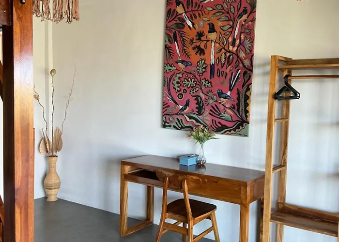 Pangkung Surf House 3*